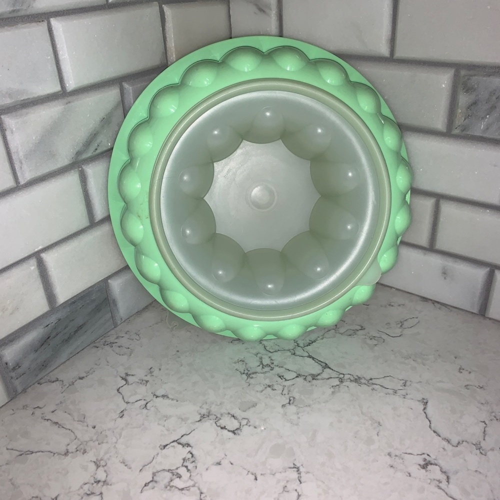 Vintage Tupperware Jello Mold